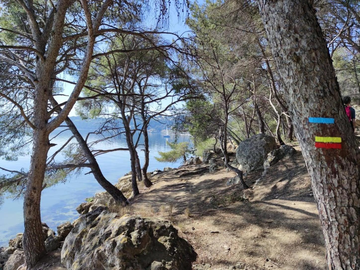 La Palmeraie Istres Exterior foto